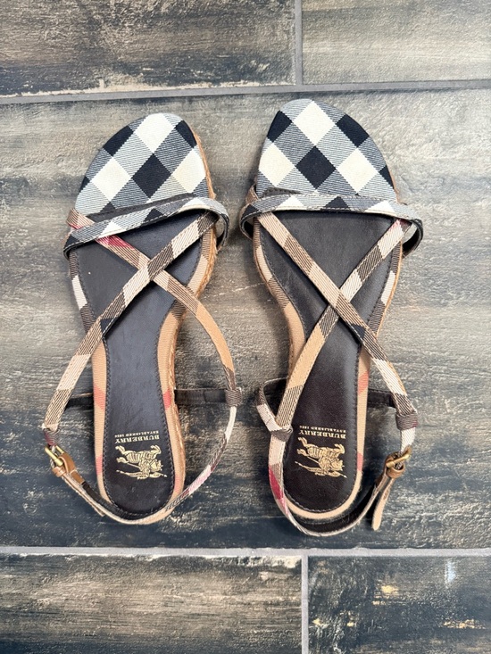 Burberry Shoes - Stunning Burberry Black & White Plaid Crisscross Flat Espadrille Sandals 38 eu